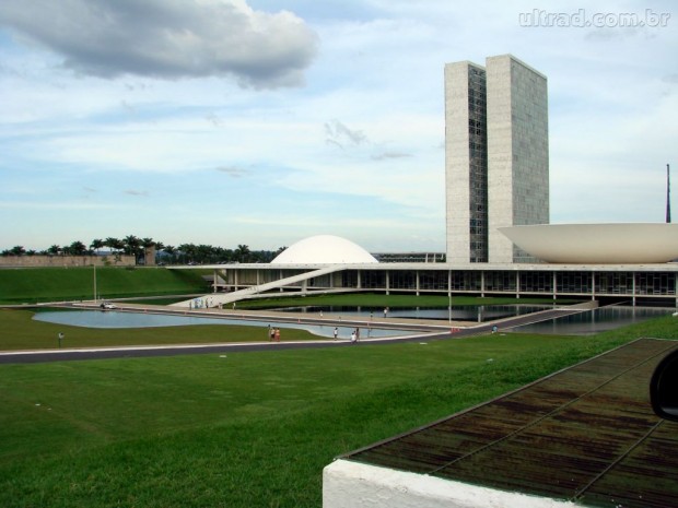 68077_Papel-de-Parede-Camara-Federal-Brasil_1024x768