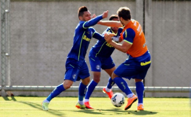 briga-treino-gremio-lucianoleon-rawimage-ae2