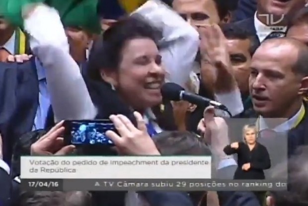 sim-impeachment-raquel-muniz