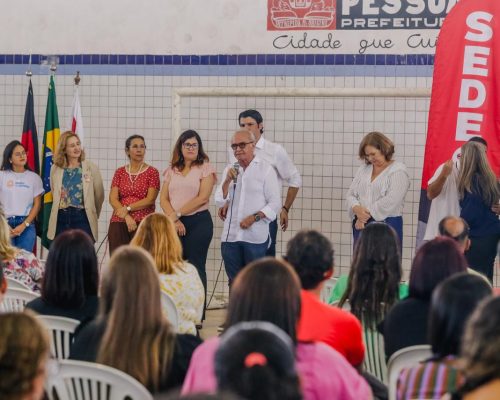 Preparação: Prefeito abre curso de formação que vai reestruturar educação integral na Capital