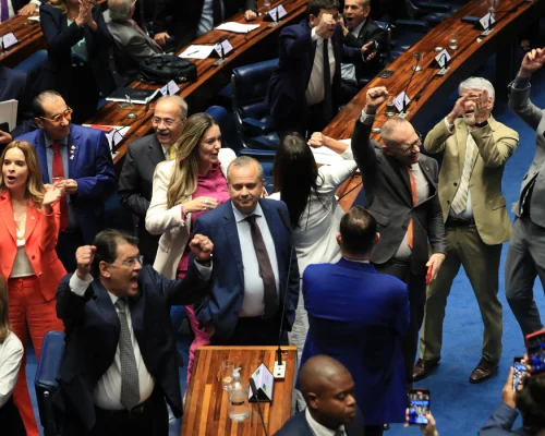 Senado aprova reforma tributária; entenda os principais pontos